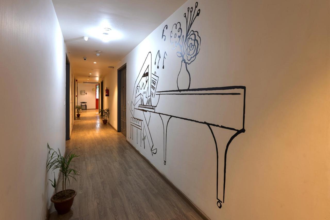 The Grand Tashree At Delhi Airport Hotel New Delhi Exterior photo